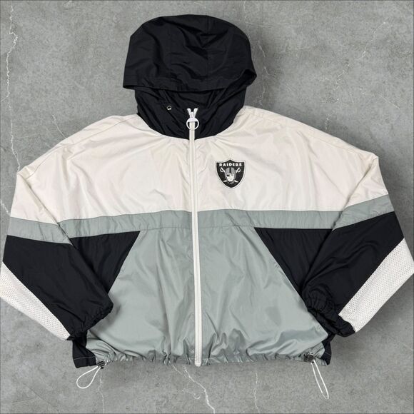 Tommy Hilfiger Tops - Vintage Y2K Raiders x Tommy Hilfiger Womens Lightweight Cropped Boxy Windbreaker